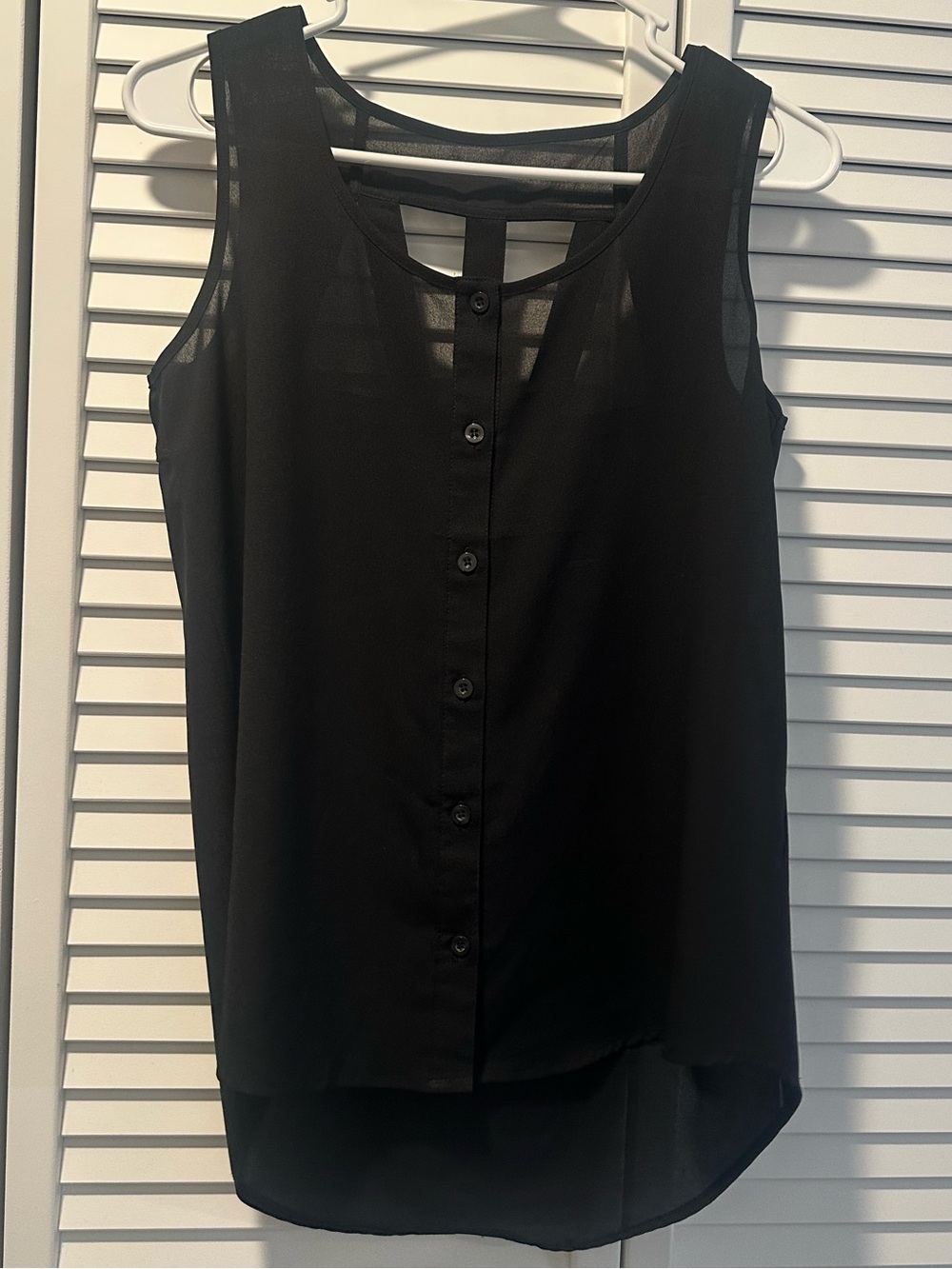 Women’s Sleeveless Black Button-Front Women's Top